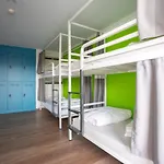 Nyon Hostel Hostel *