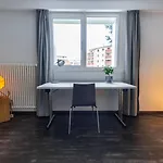 Nyon Hostel Hostel