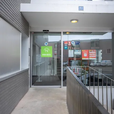 Nyon Hostel
