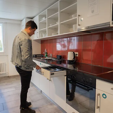 Nyon Hostel Hostel