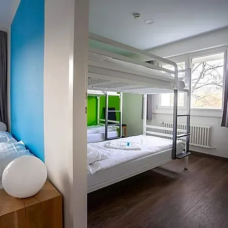Nyon Hostel Nyon