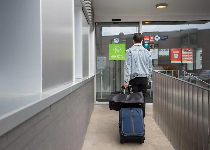 ホステル ニヨン ホステル *