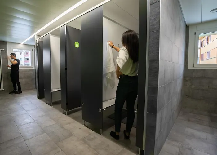 Nyon Hostel Vandrerhjem Nyon